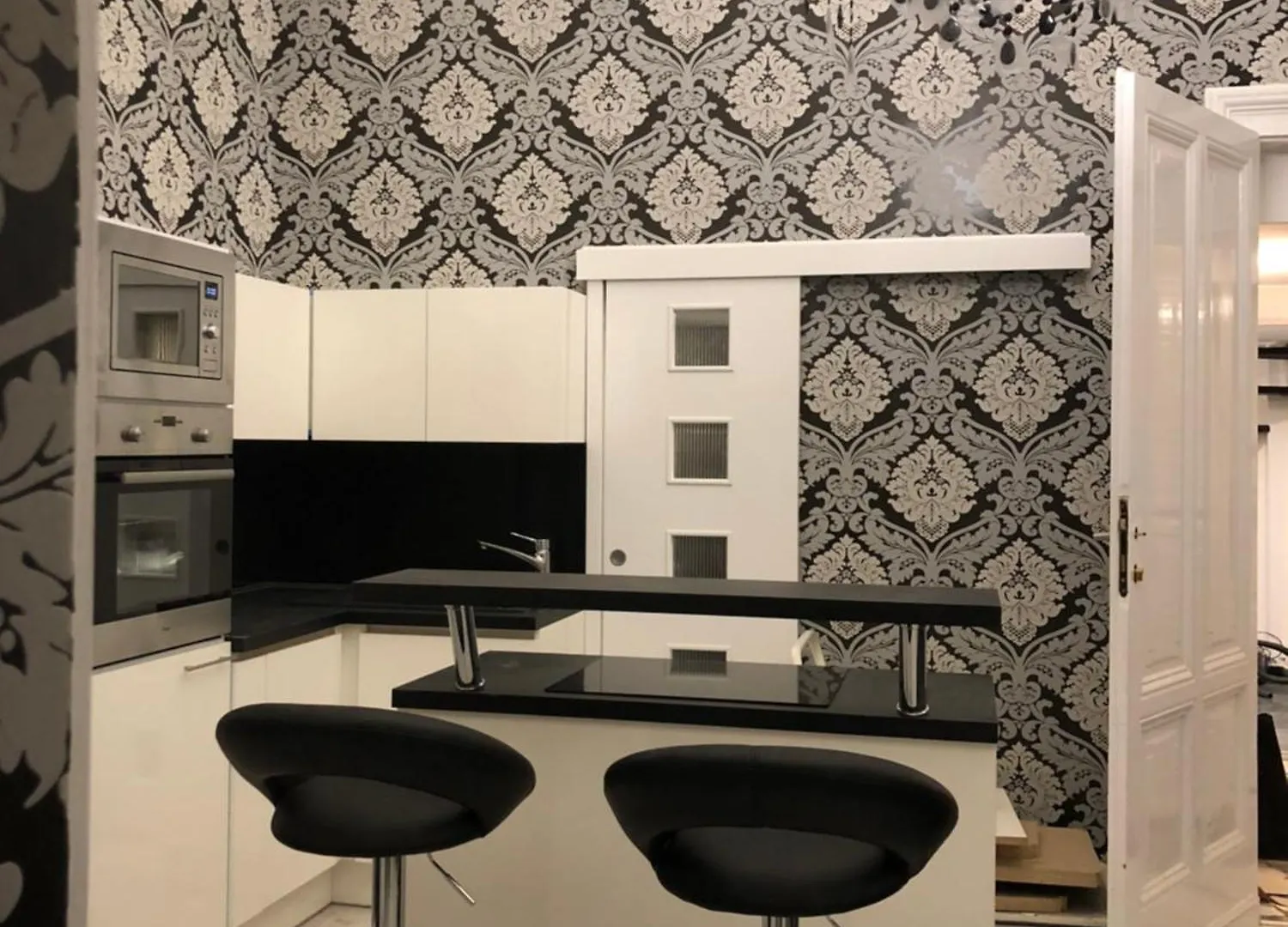 Fashion Street Executive Apartment contacts